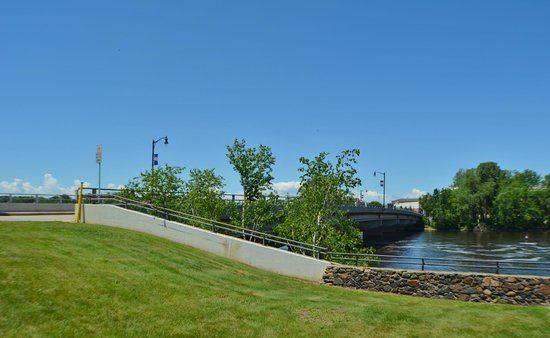 Veterans' Memorial Park